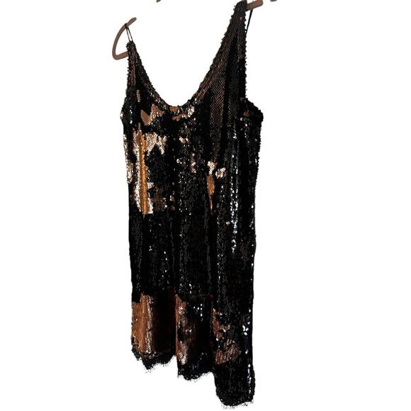 Free People Seeing Double Sequin Slip Dress Rose Gold Black Size Medium - Picture 4 of 6
